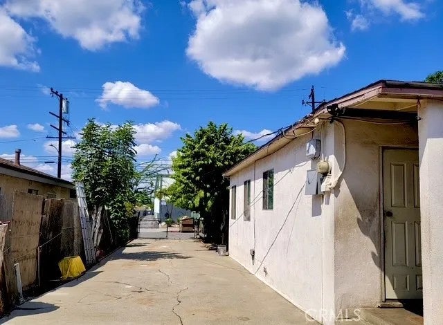 3732 Gibson Road
