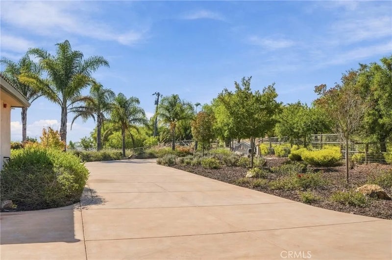 1223 Ramal Lane