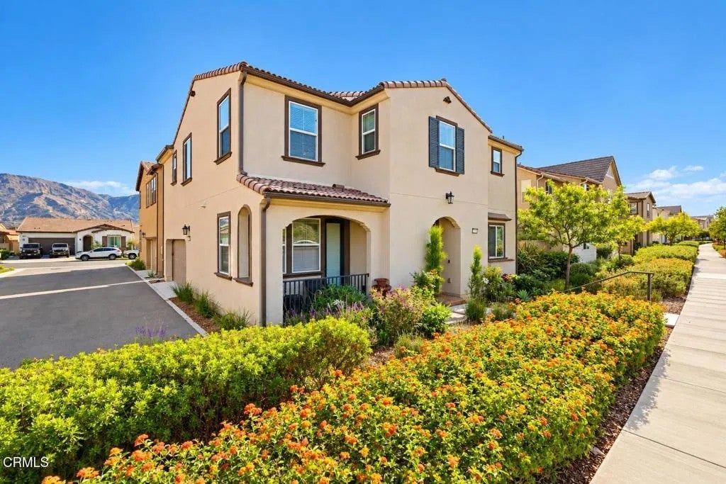 2130 Harvest Loop