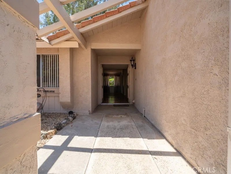 1925 Silver Oak Way