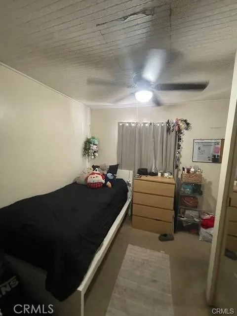 1319 Hollister