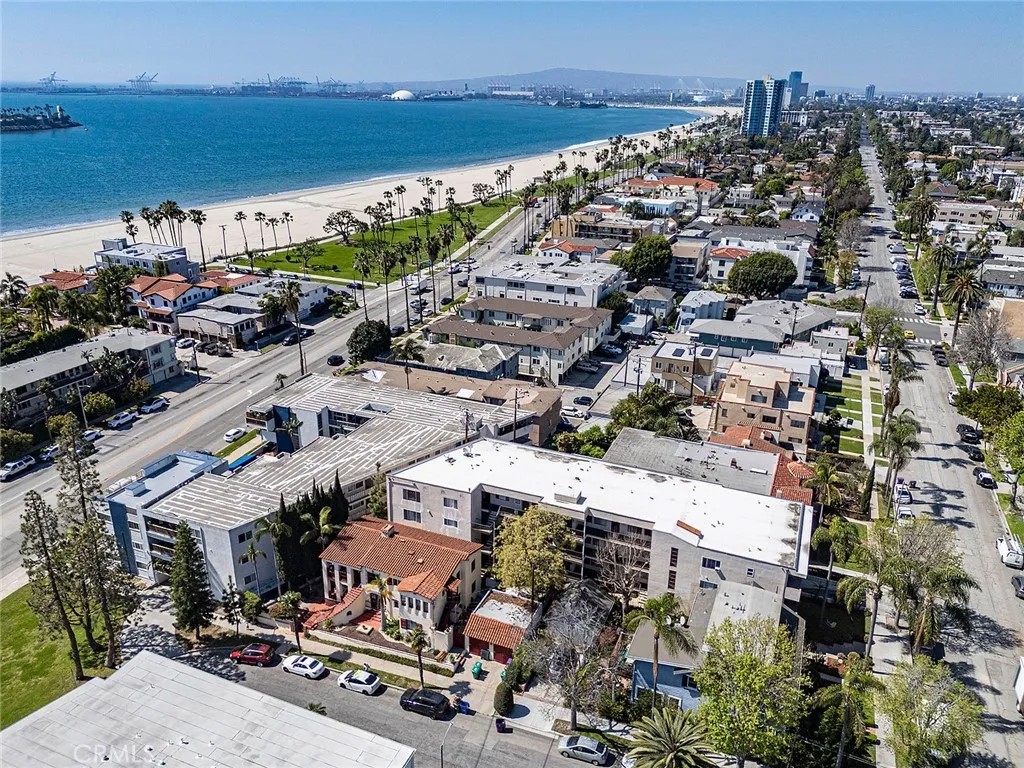 3 Euclid Avenue