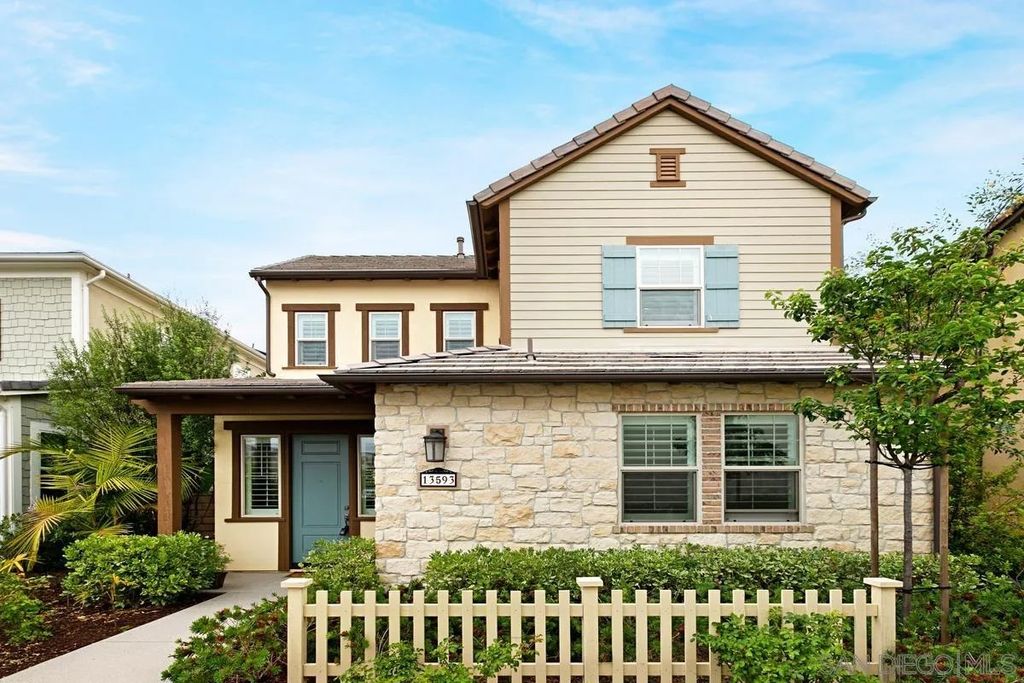 Photo of 13593 Dondero Place, San Diego, CA 92130 (MLS # 250044482)