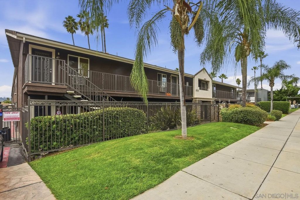 Photo of 800 N Mollison Ave #19, El Cajon, CA 92021 (MLS # 250044220)