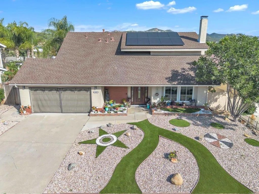 Photo of 1935 Jasmine St, El Cajon, CA 92021 (MLS # PTP2601761)