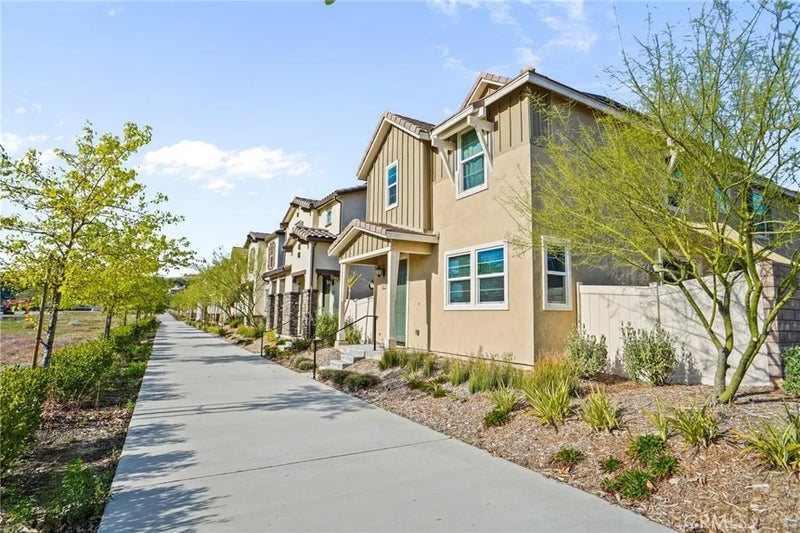 27605 Sawtooth
