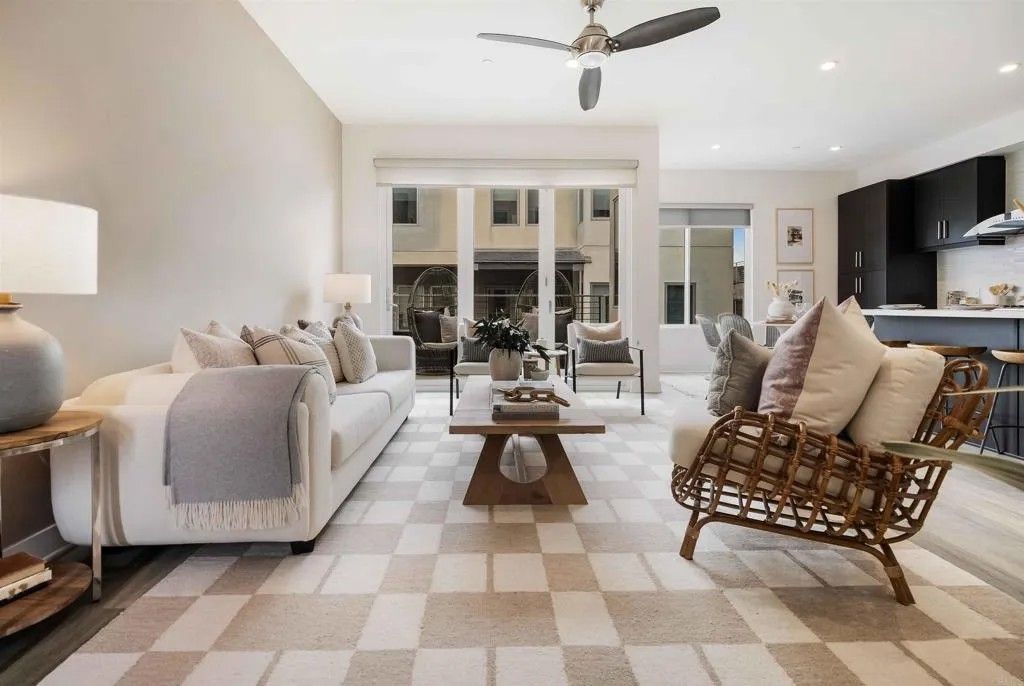 Photo of 100 Evergreen Avenue, Imperial Beach, CA 91932 (MLS # PTP2507335)