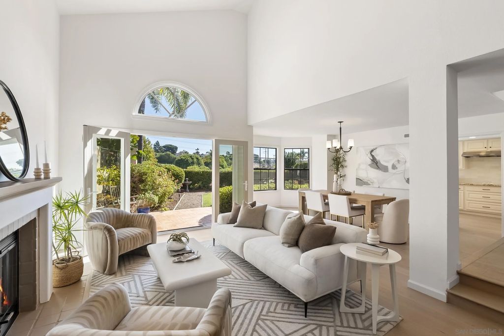 Photo of 1240 Ladera Linda, Del Mar, CA 92014 (MLS # 250040792)