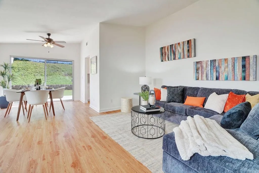 1021 Mockingbird Lane