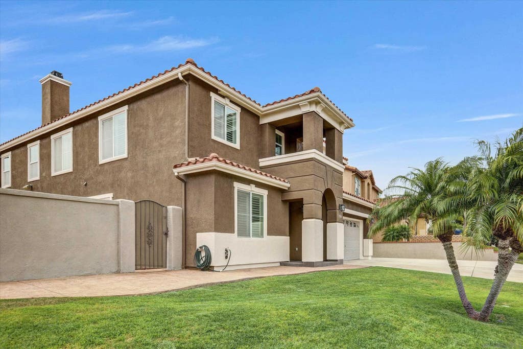 Photo of 1500 Bradley Place, Chula Vista, CA 91911 (MLS # 260019678)