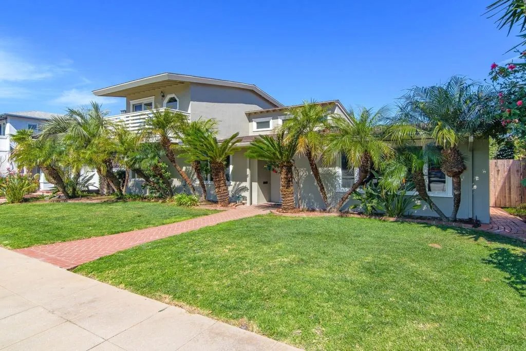 1180 Barcelona Drive