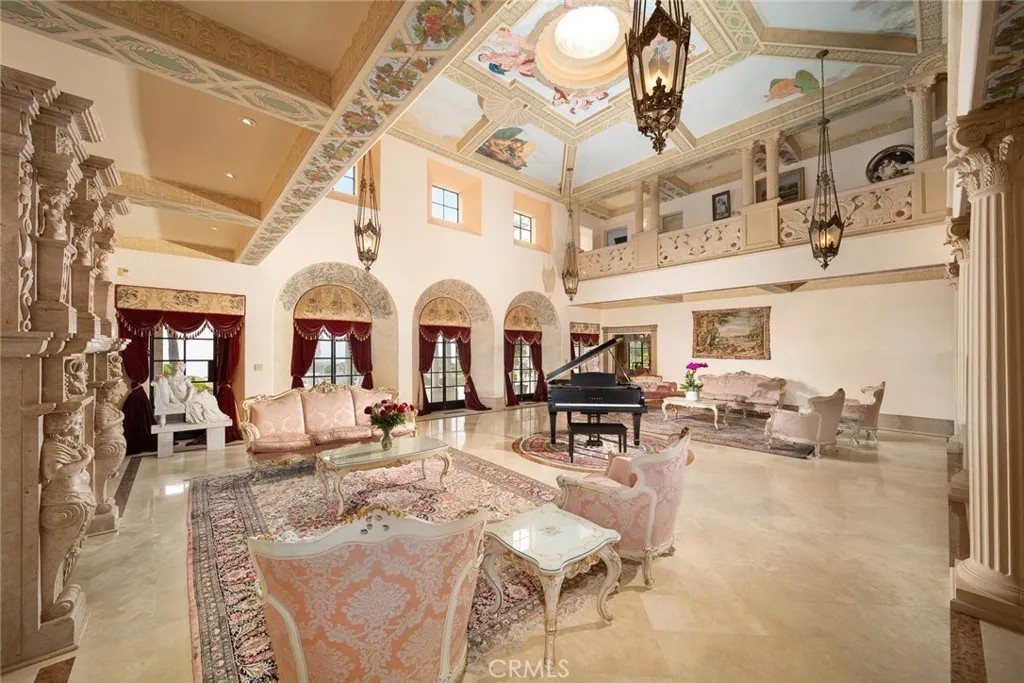 3300 Palos Verdes Drive West