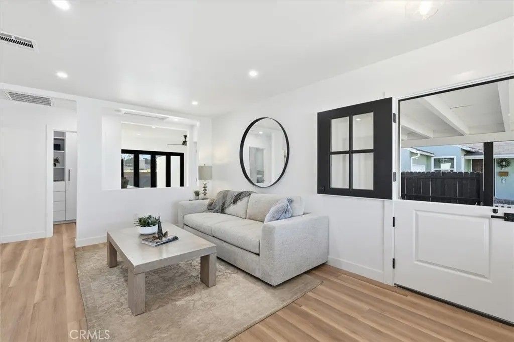 Photo of 2516 Fisk Ln, Redondo Beach, CA 90278 (MLS # SB25273643)