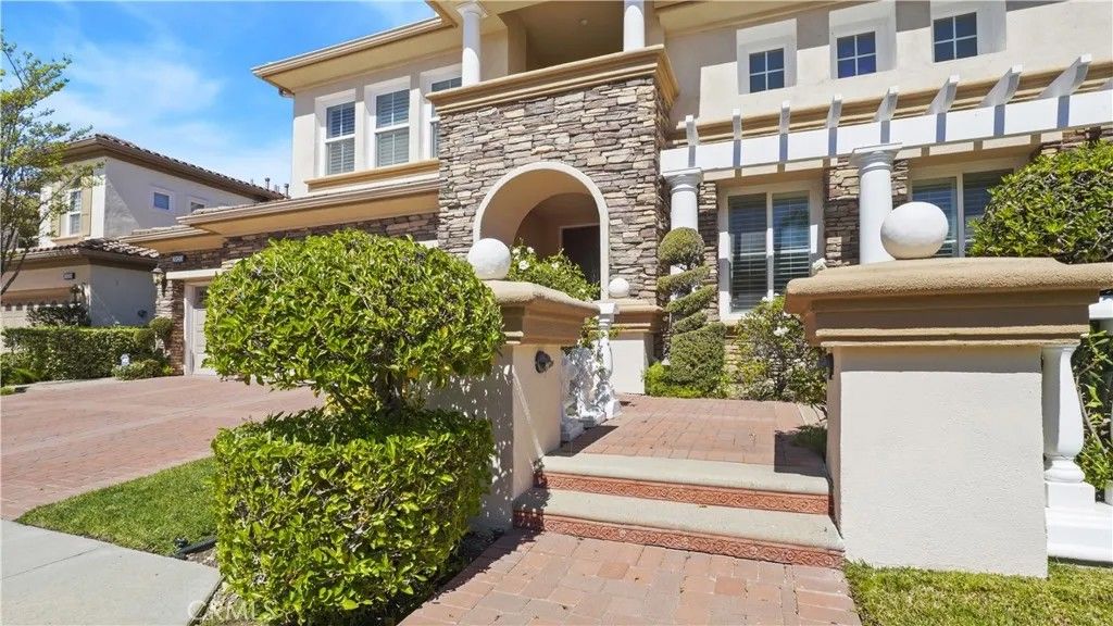 Photo of 20253 Via Galileo, Porter Ranch, CA 91326 (MLS # AR26068286)