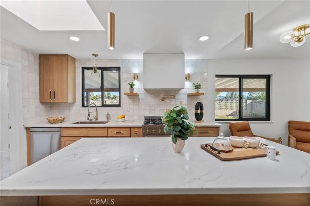 Photo of 1248 Carlsbad St, Placentia, CA 92870 (MLS # OC26010713)