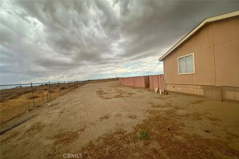 Tiny photo for 5830 Holiday Avenue, Rosamond, CA 93560 (MLS # SR25219874)