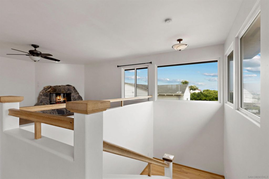 Photo of 3340 Byron St, San Diego, CA 92106 (MLS # 250041640)