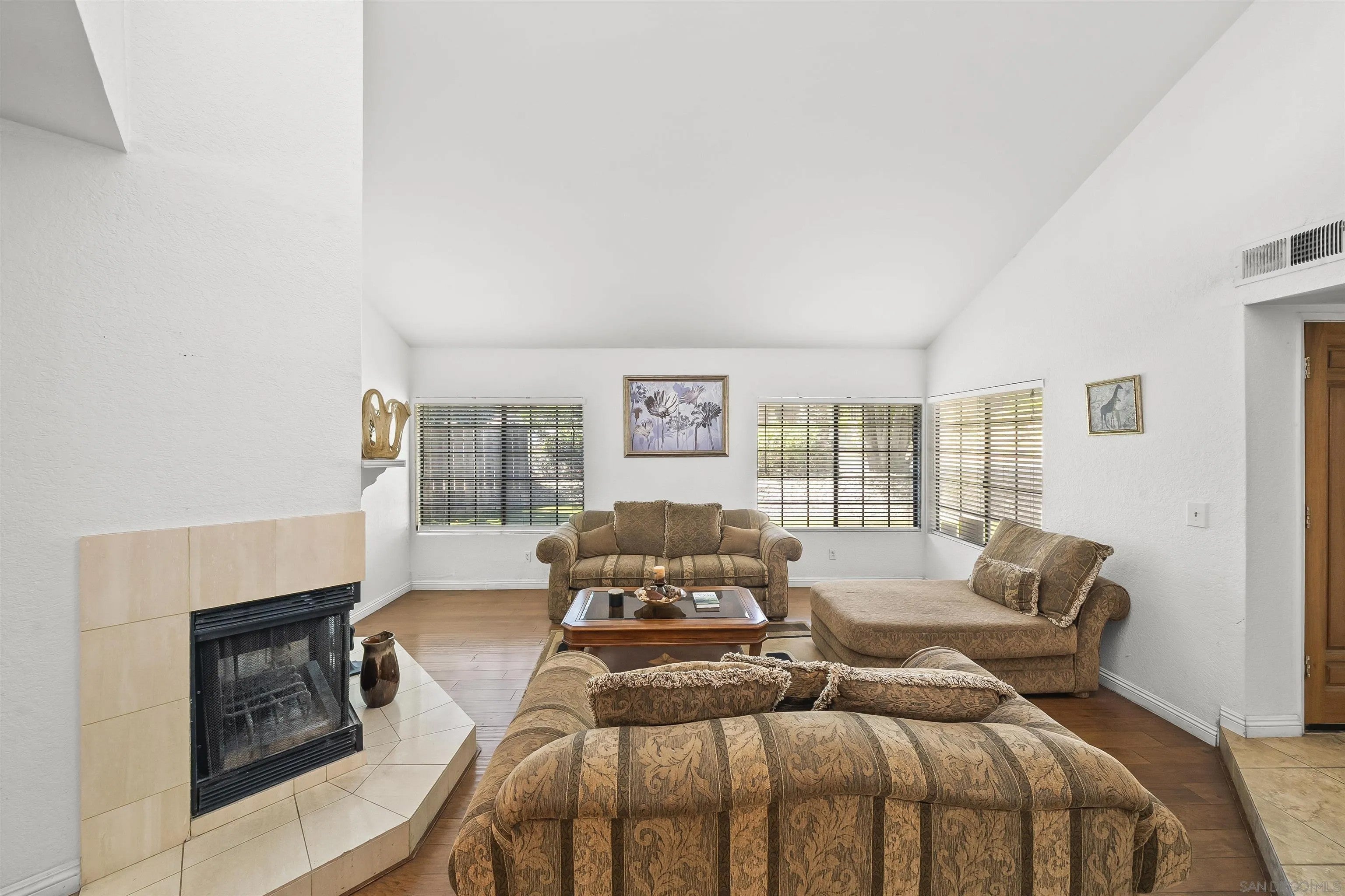10003 Vallata Ct.