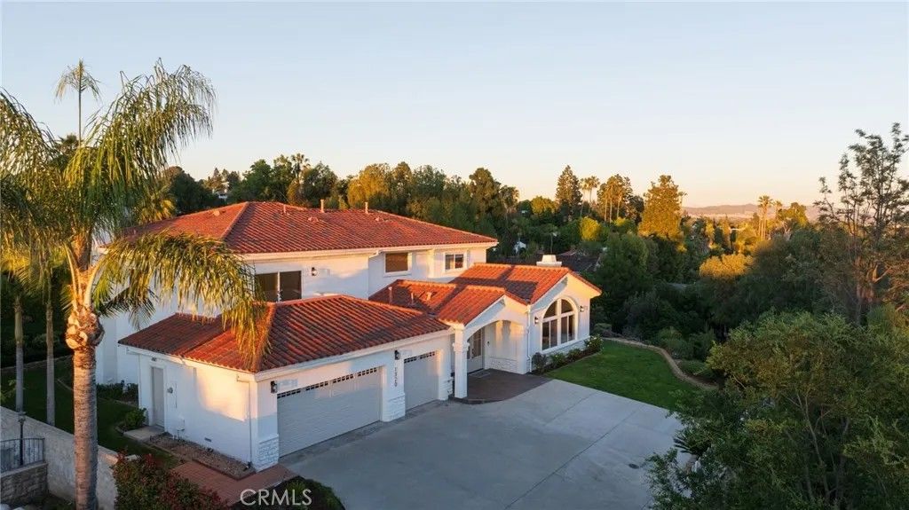 Photo of 1320 N Raymond Ave, Fullerton, CA 92831 (MLS # OC26049204)