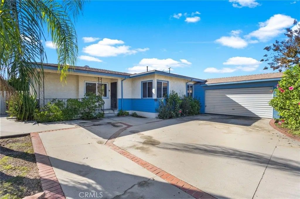 Photo of 832 E Florence Ave, West Covina, CA 91790 (MLS # PW25266606)