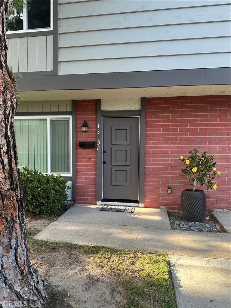 13138 Ferndale
