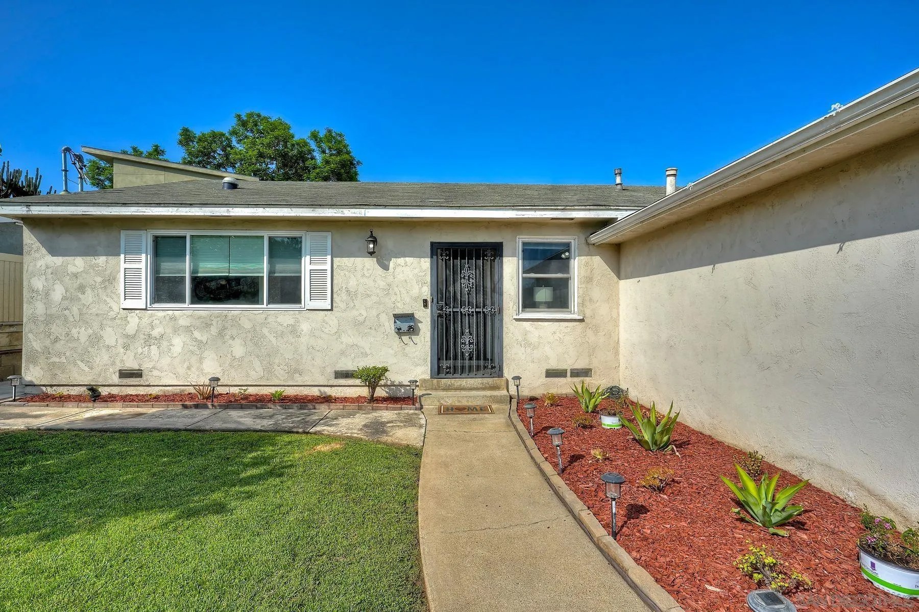 4709 Greenbrier