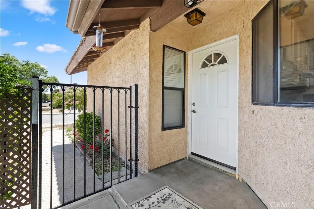 37513 Rosewood