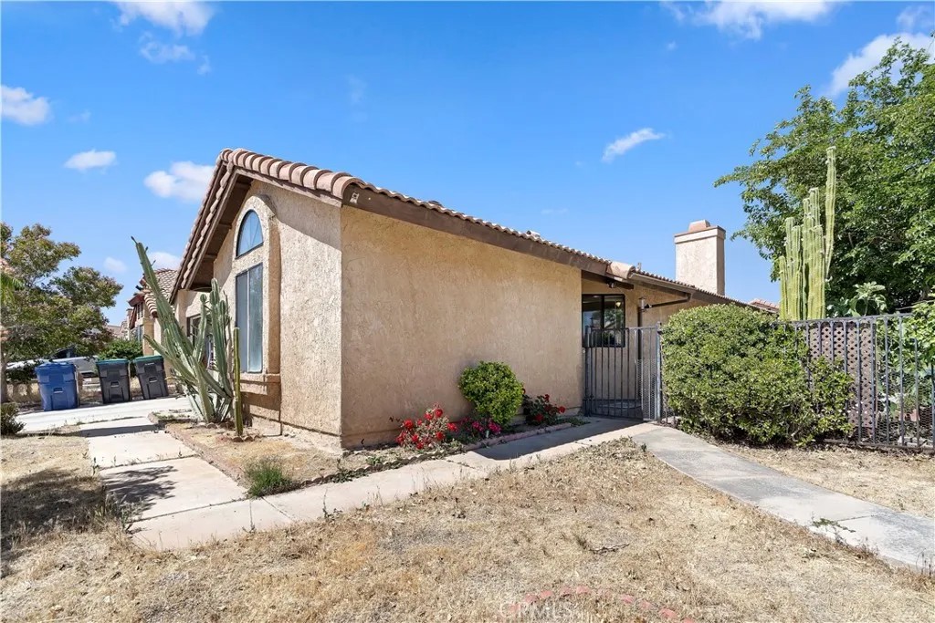 37513 Rosewood