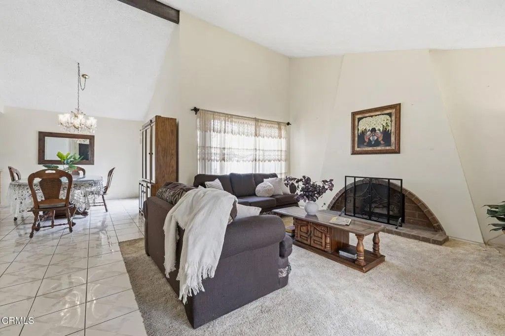 Photo of 628 Holly Avenue, Oxnard, CA 93036 (MLS # V1-35517)