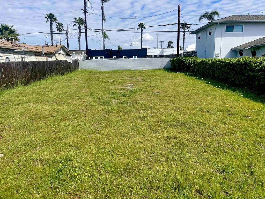 Photo of 912 S. Tremont, Oceanside, CA 92054 (MLS # PTP2601391)