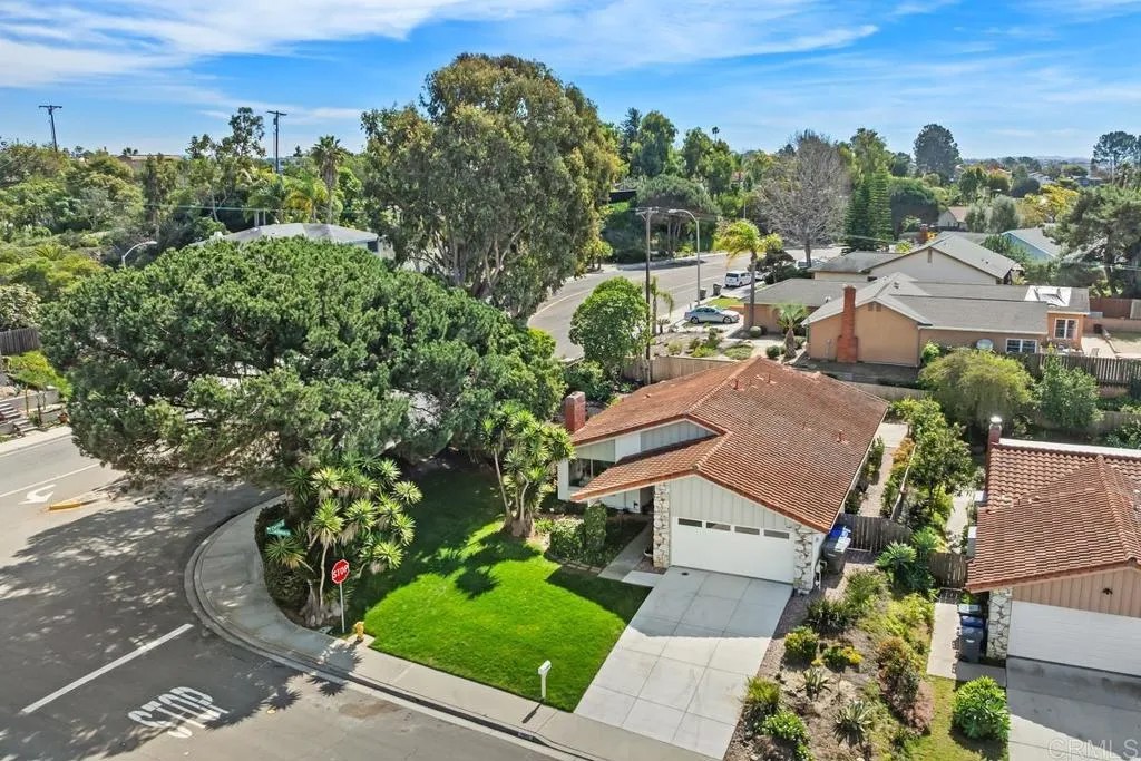 1549 Avenida de las Adelsas