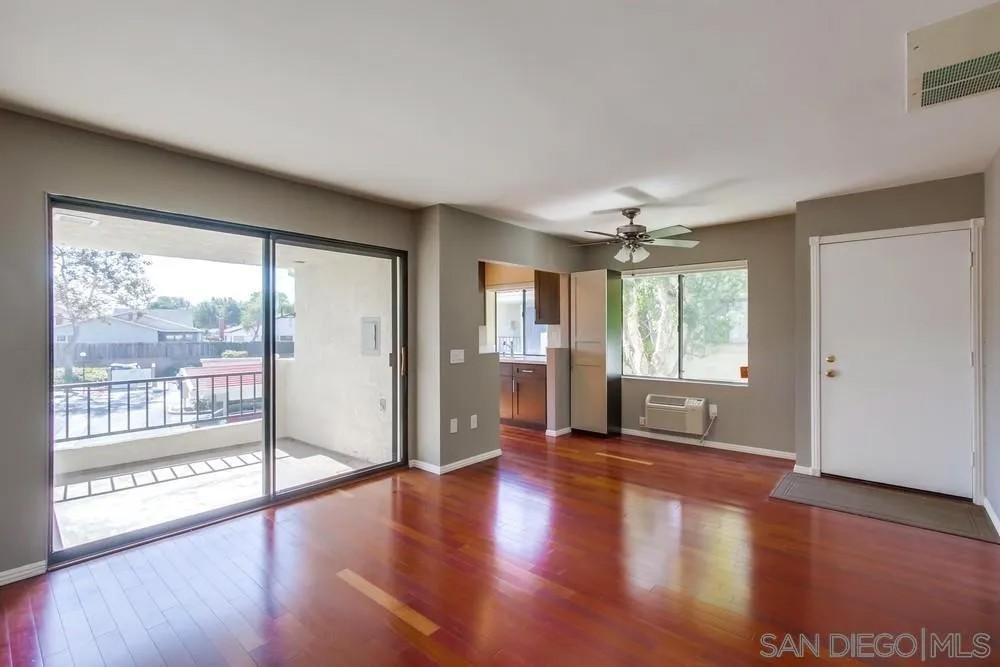 11161 Camino Ruiz 44