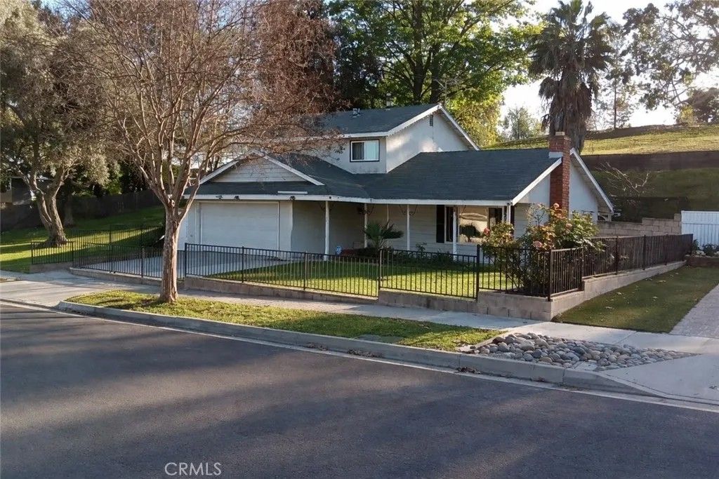 Photo of 15142 Ashwood Ln, Chino Hills, CA 91709 (MLS # PW26024567)