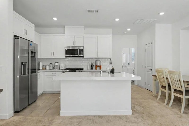 2416 Cascalote Loop