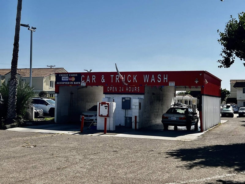 1115 PALM