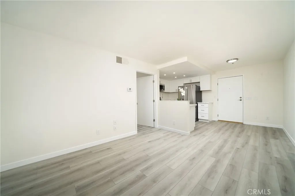 1501 N Brea Boulevard 212