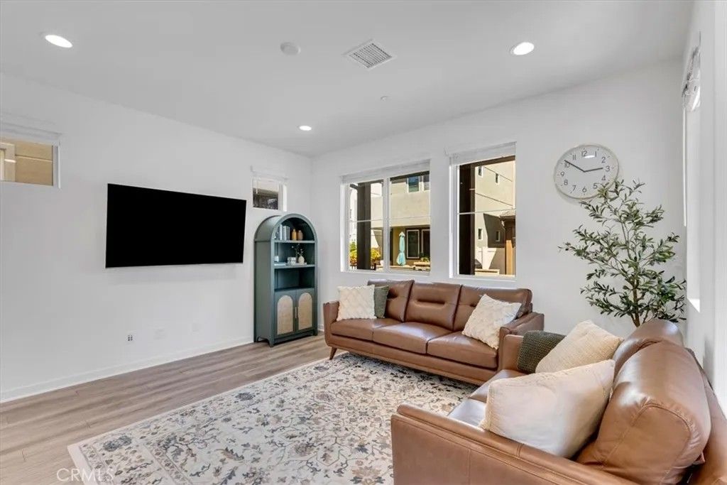 Photo of 350 Harvest Dr, Rancho Mission Viejo, CA 92694 (MLS # OC26086825)