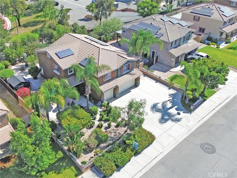 18802 Alderbrook