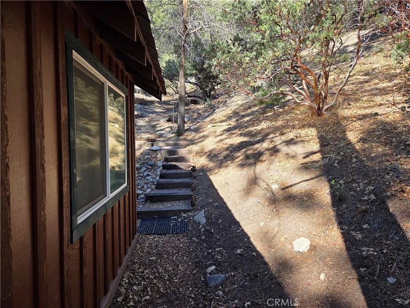 5910 Robin Oak