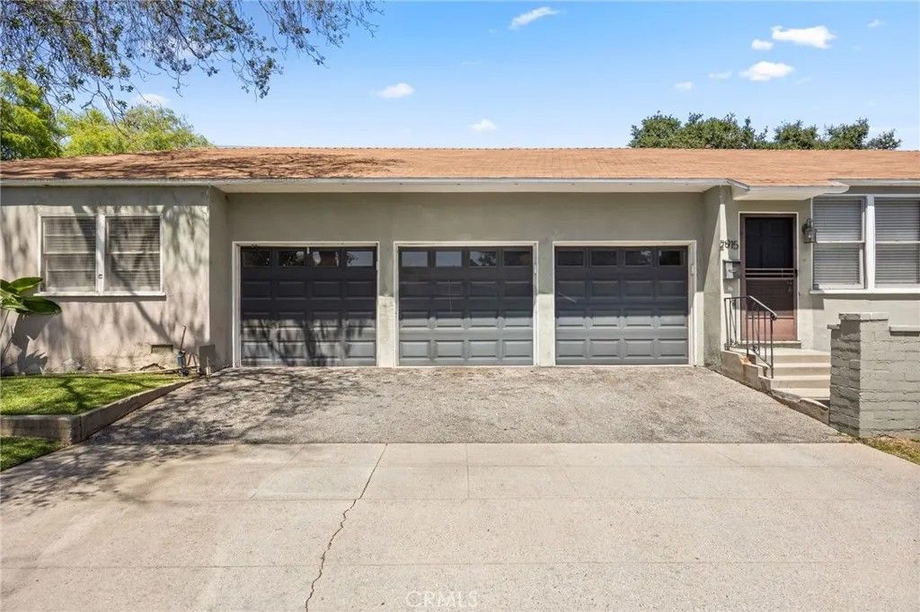 Photo of 2915 Morningside St, Pasadena, CA 91107 (MLS # OC26085760)