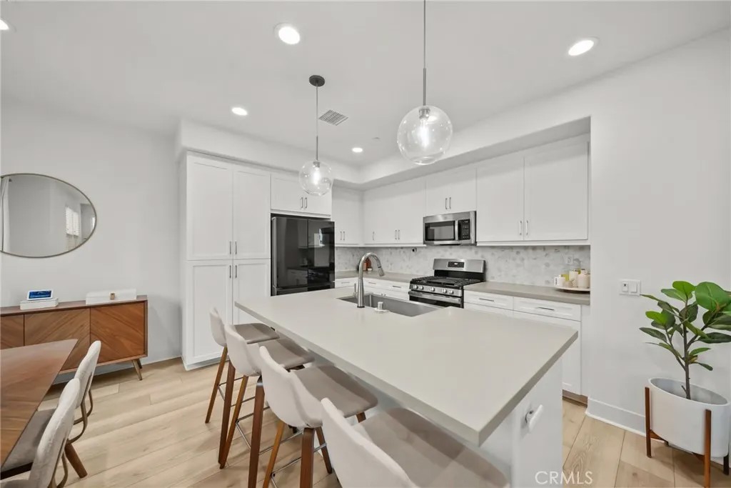 16157 Sandpiper Avenue