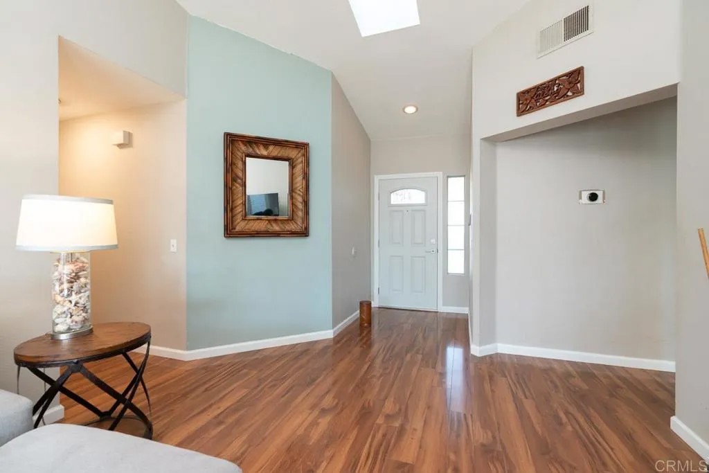 883 Glenwood Drive