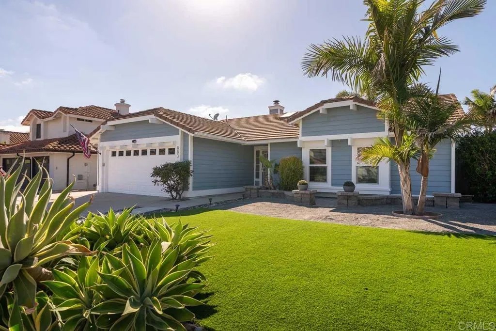 883 Glenwood Drive