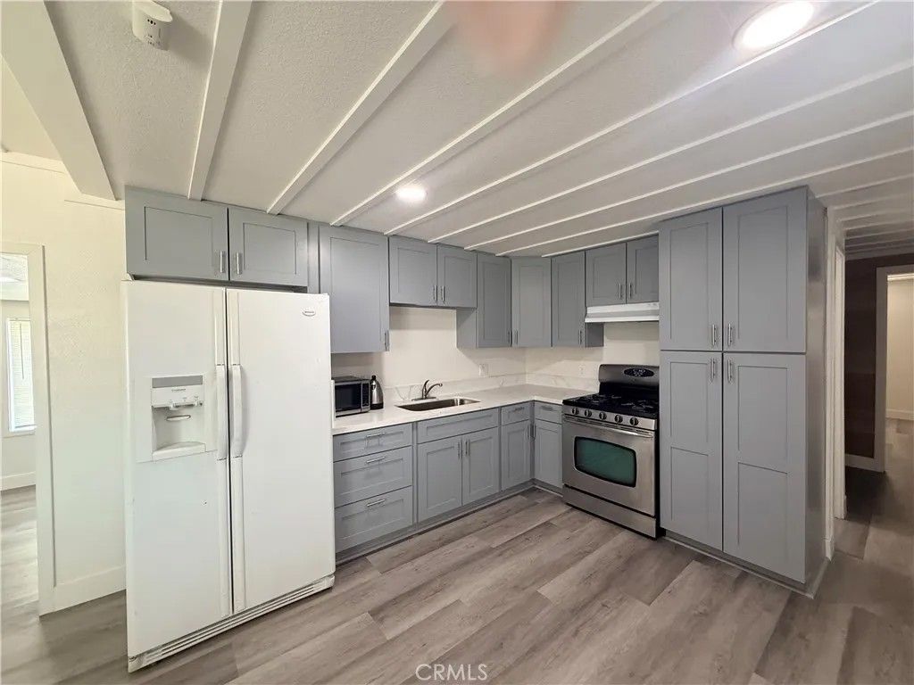 Photo of 35377 Marks Rd, Barstow, CA 92311 (MLS # SW26050112)