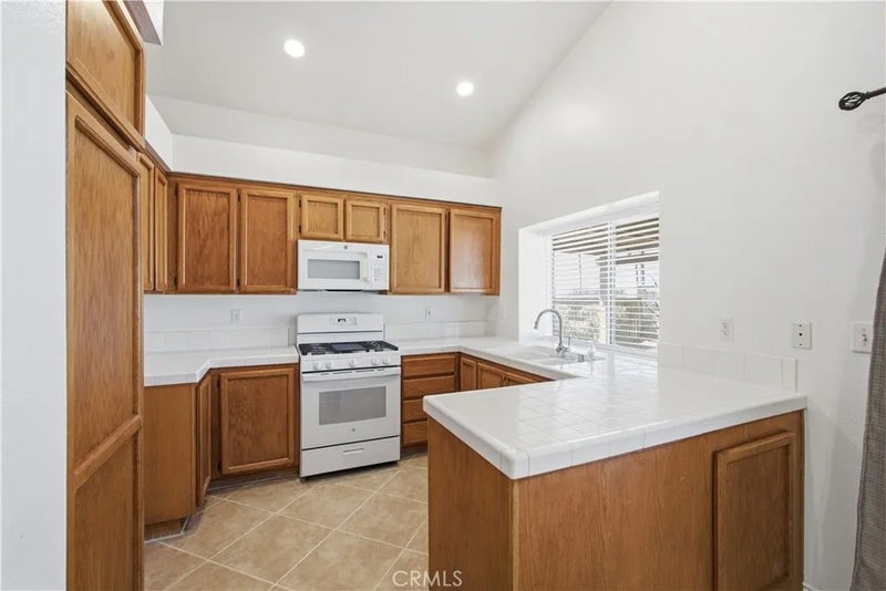 27912 Palm Villa