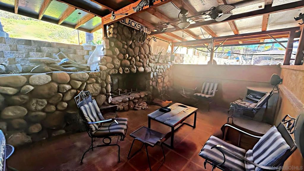 Photo of 11041 Summit Avenue, Santee, CA 92071 (MLS # 260001573)