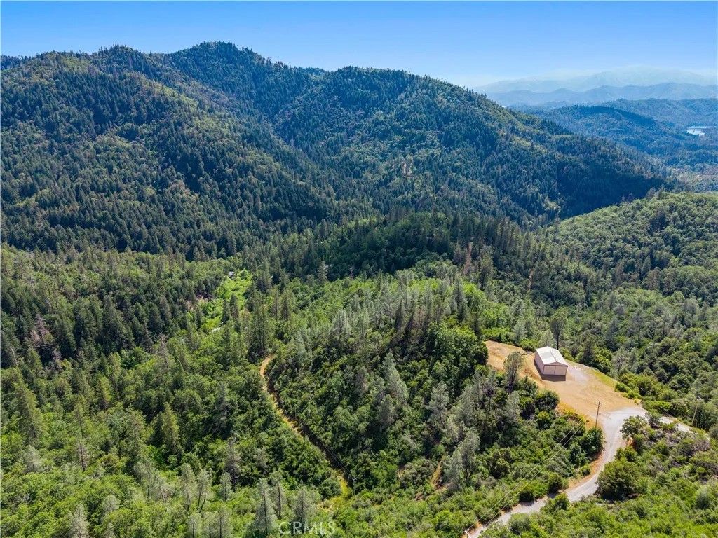 Photo of 19753 Bonnie Vista, Lakehead, CA 96051 (MLS # CV26092154)