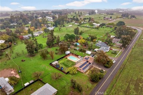 Tiny photo for 19542 Ridge Road, Red Bluff, CA 96080 (MLS # SN25279234)