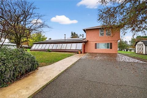 Photo of 19542 Ridge Road, Red Bluff, CA 96080 (MLS # SN25279234)