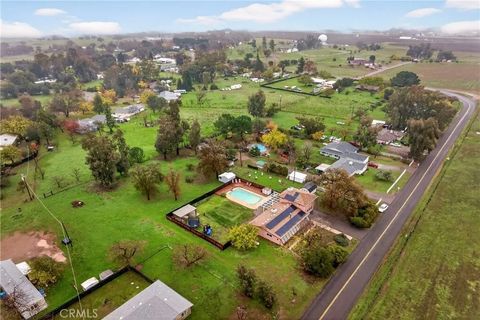 Tiny photo for 19542 Ridge Road, Red Bluff, CA 96080 (MLS # SN25279234)